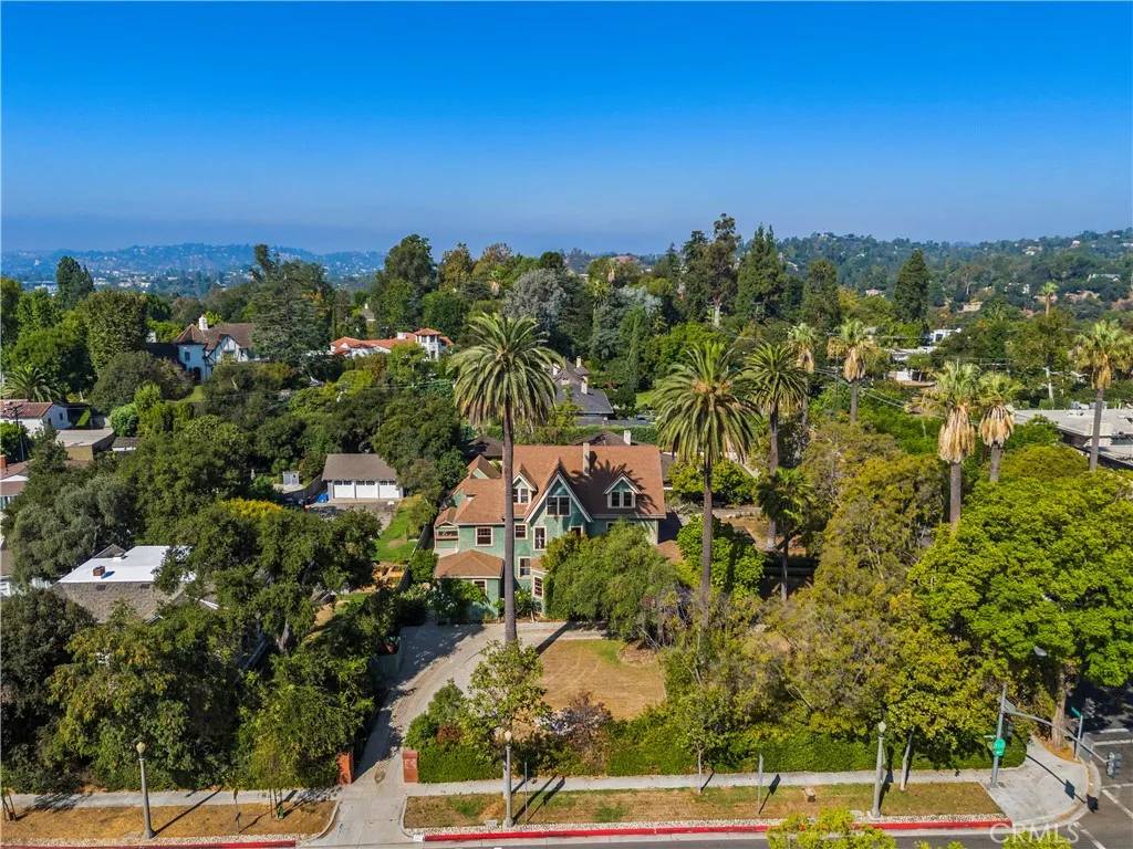 South Pasadena, CA 91030,201 Orange Grove Avenue