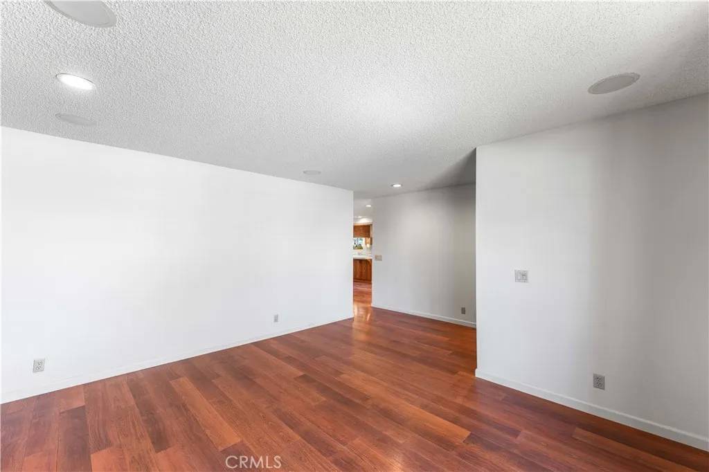 Lancaster, CA 93536,3529 W Avenue J13