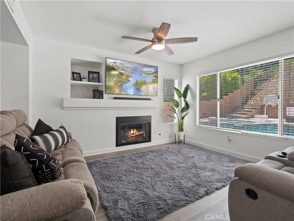 Castaic, CA 91384,28204 Cascade Rd