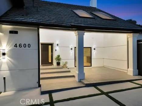 Woodland Hills, CA 91364,4600 Poe