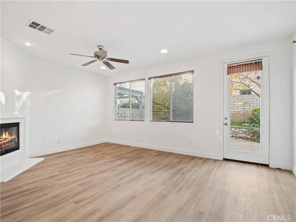 Saugus, CA 91350,28448 Mirabelle Lane