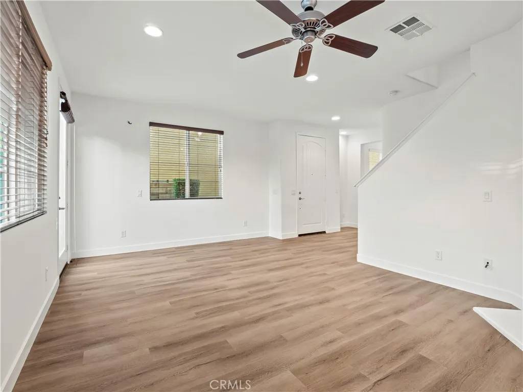 Saugus, CA 91350,28448 Mirabelle Lane