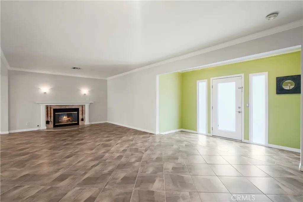 Granada Hills, CA 91344,17068 Celtic