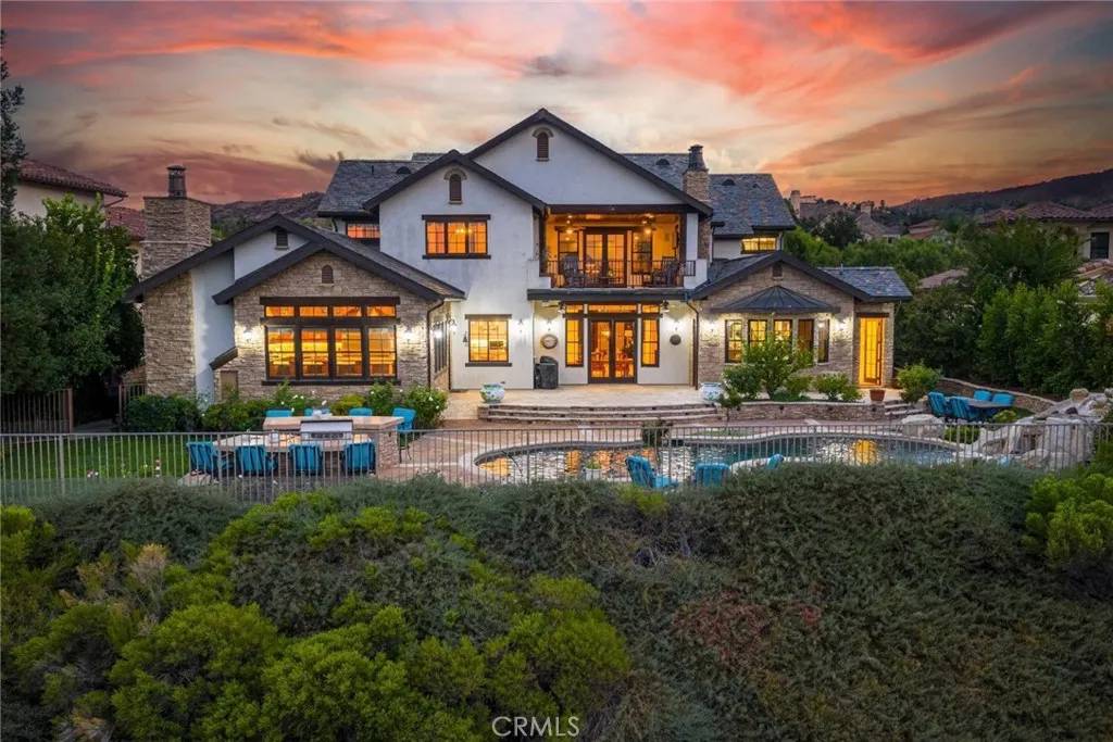 Valencia, CA 91381,25532 Oak Meadow Drive