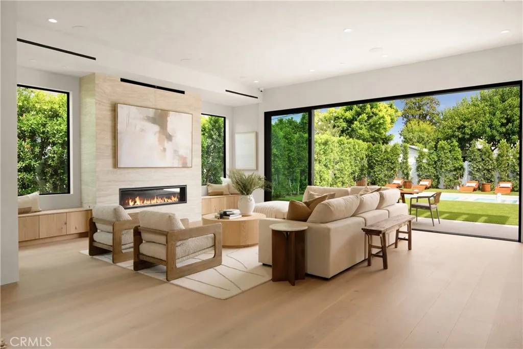 Sherman Oaks, CA 91423,4500 Calhoun Avenue