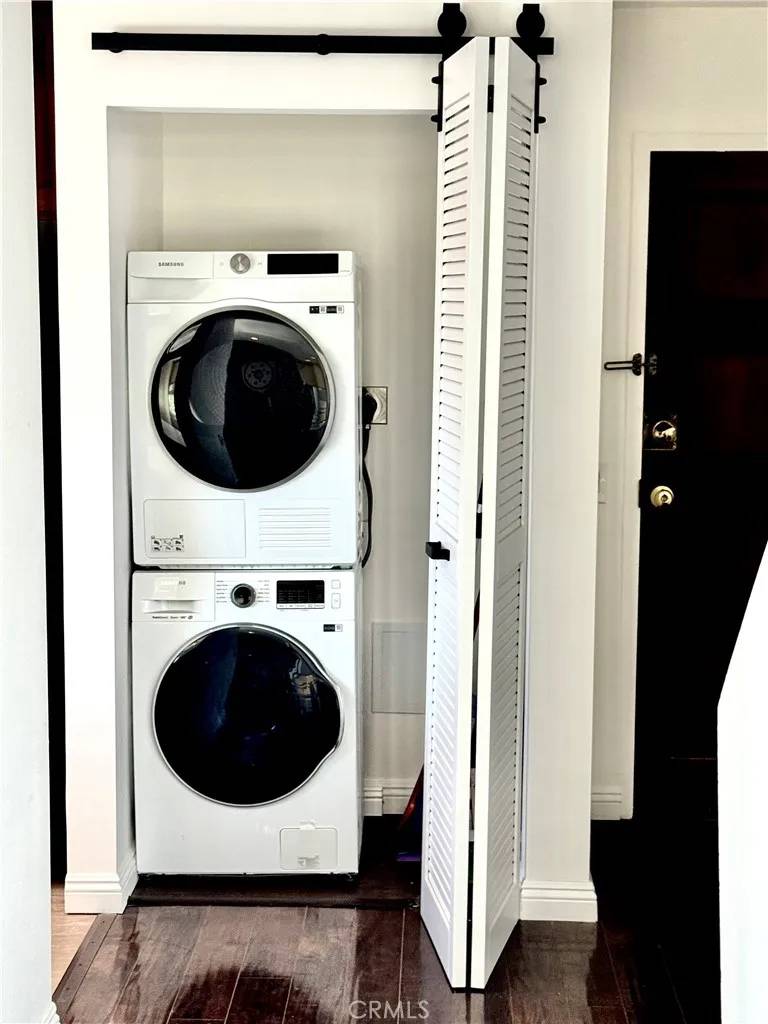 West Hollywood, CA 90069,960 N San Vicente Boulevard #12