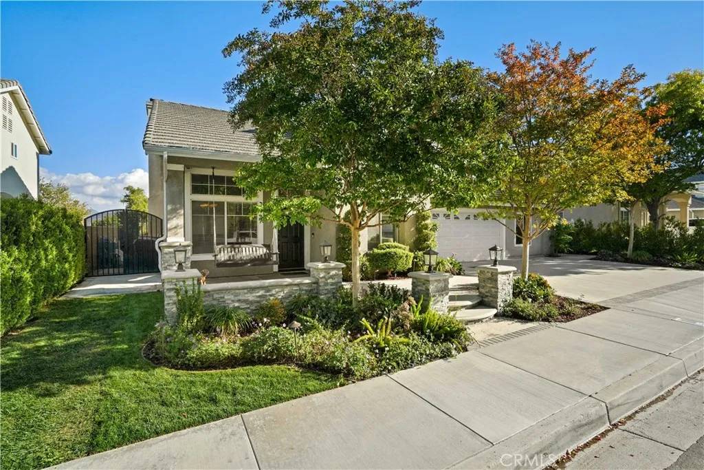Stevenson Ranch, CA 91381,25510 Chisom