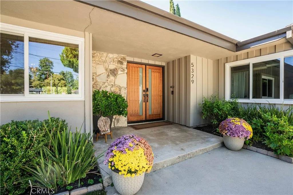 Woodland Hills, CA 91367,5329 Blanco Avenue