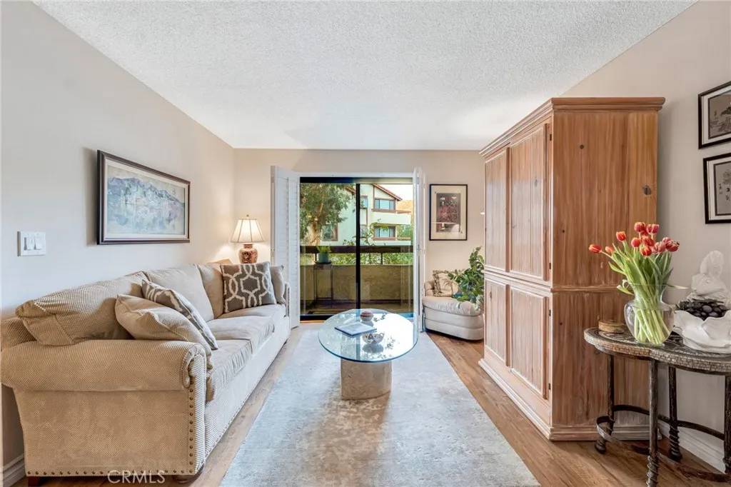 Canyon Country, CA 91387,28010 Tiffany Lane #309