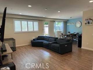 North Hills, CA 91343,8621 Noble Avenue #4