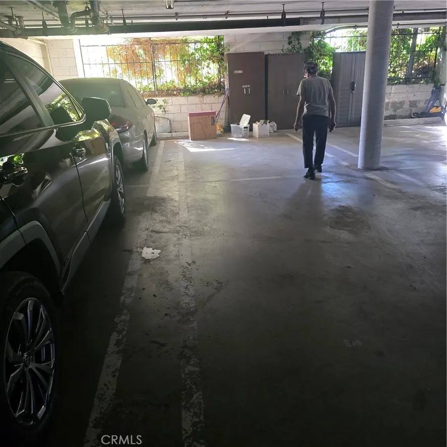 Studio City, CA 91604,12157 Moorpark Street #206