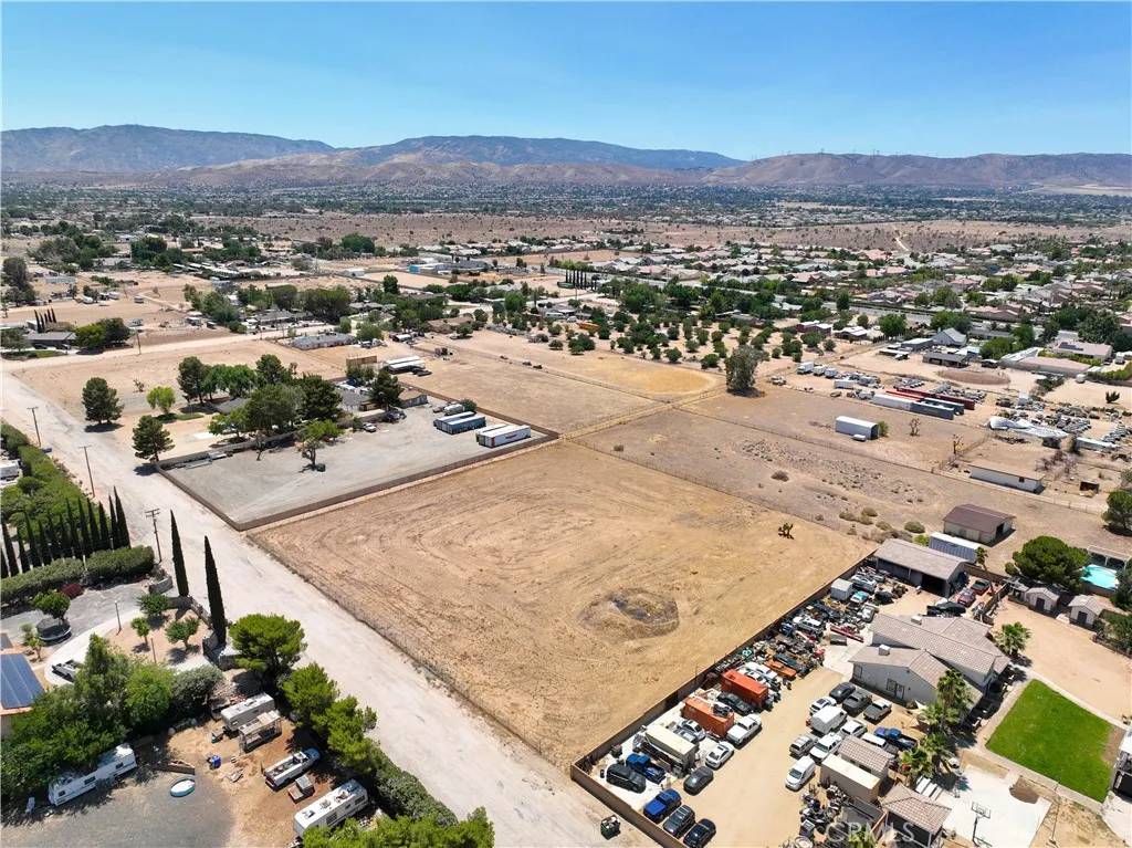 Palmdale, CA 93551,27 W Vac/27th (Drt) Vic