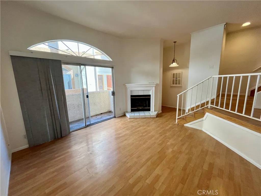 Winnetka, CA 91306,20008 Sherman Way #D