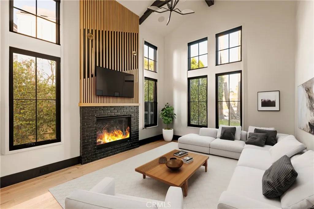 Encino, CA 91436,4953 Edgerton Avenue