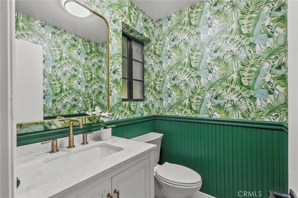 Santa Monica, CA 90404,1807 10th #4