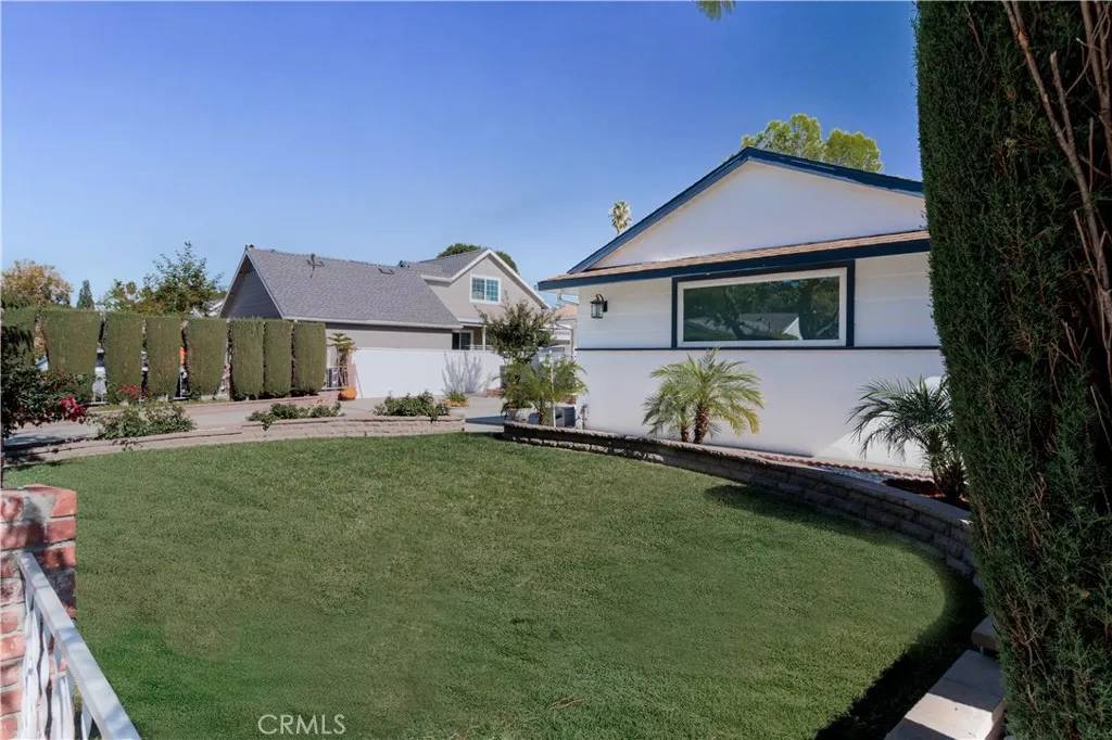 West Hills, CA 91307,6666 Sedan Avenue