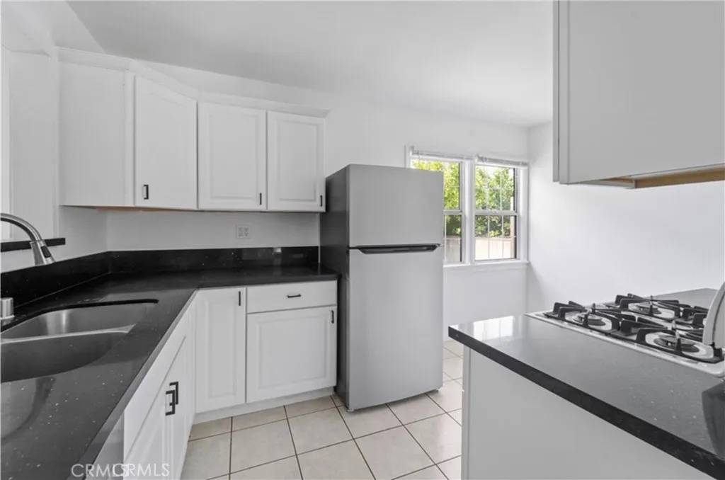 Reseda, CA 91335,18656 Runnymede Street