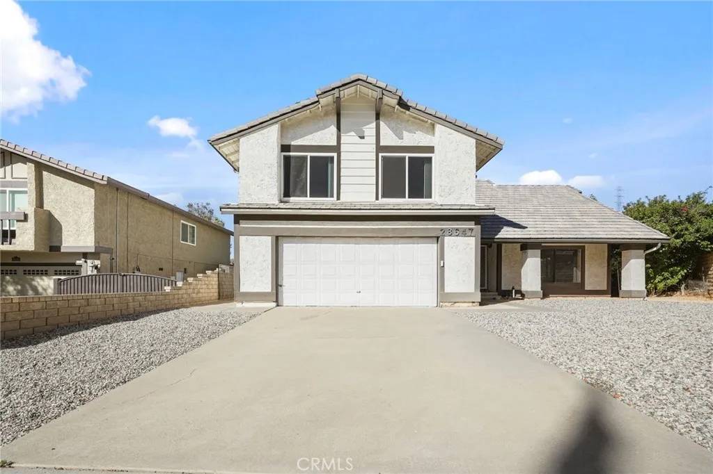 Saugus, CA 91390,28647 Visco Court