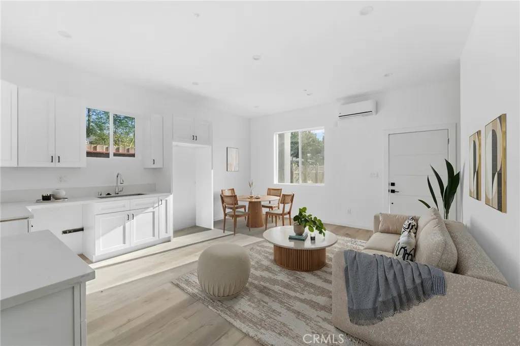 Northridge, CA 91324,8514 Wilbur Ave