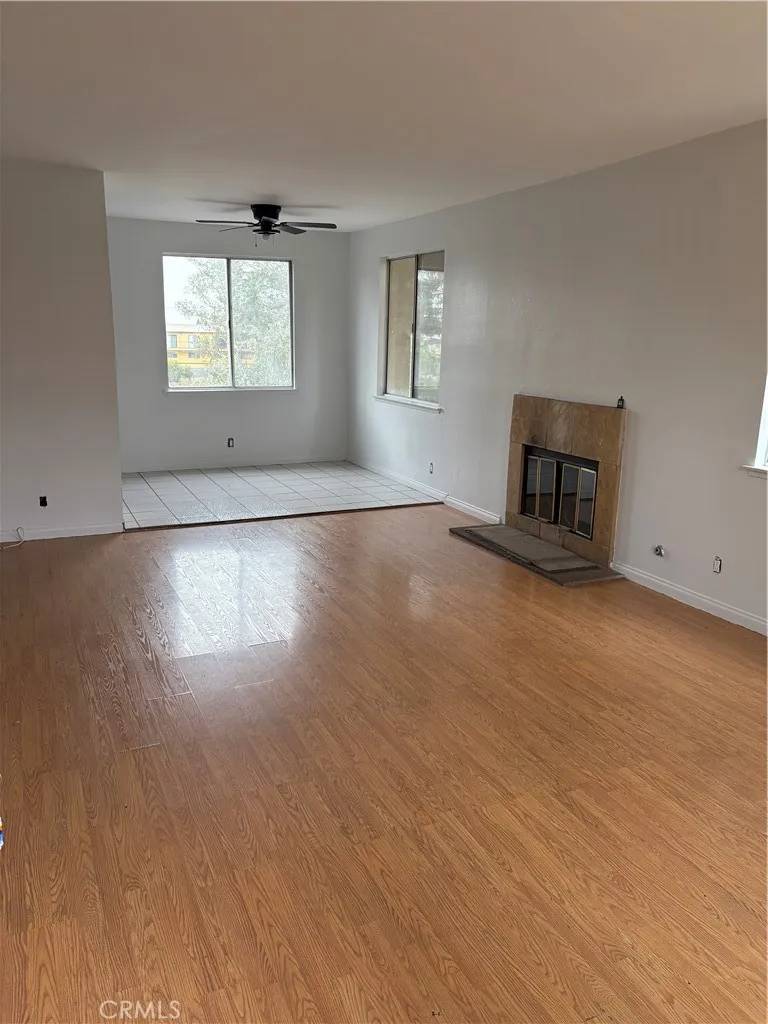 Sylmar, CA 91342,13901 Olive View Lane #25