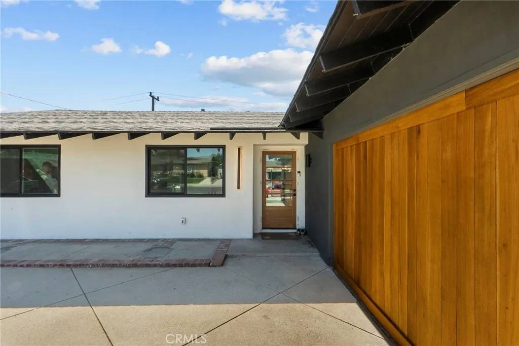 Simi Valley, CA 93063,2282 Brentwood Street