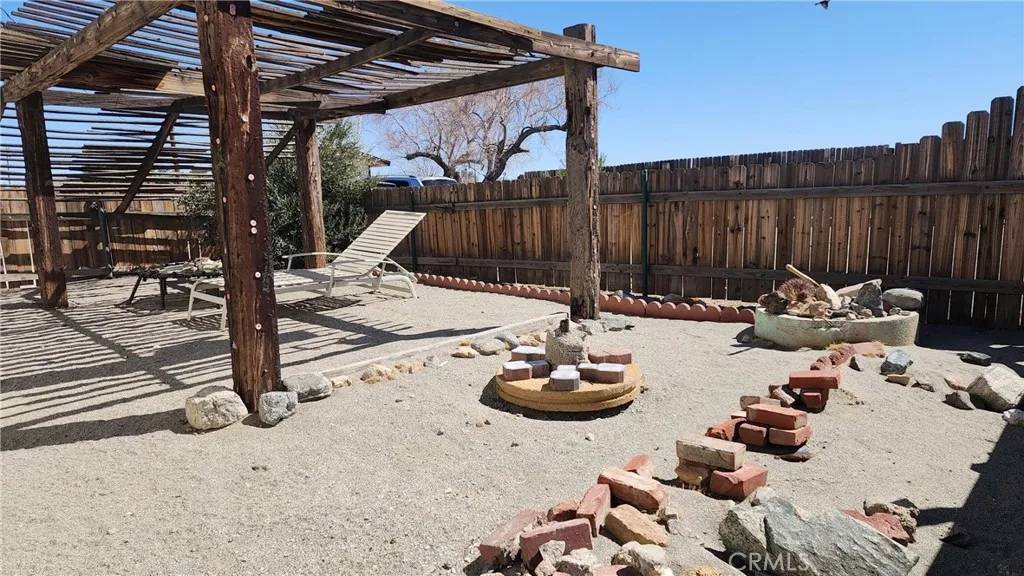 Adelanto, CA 92301,18597 Saint Basil