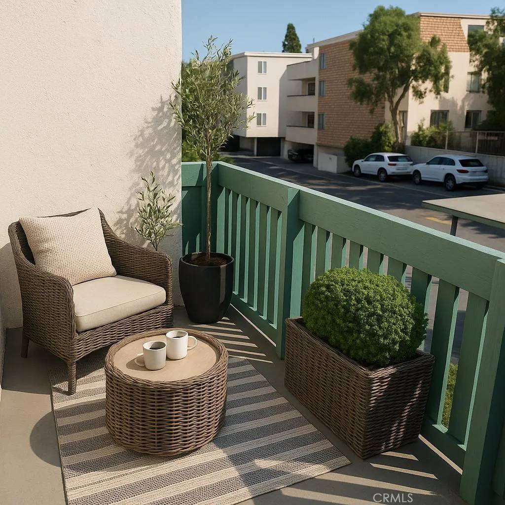 Tarzana, CA 91356,5700 Etiwanda