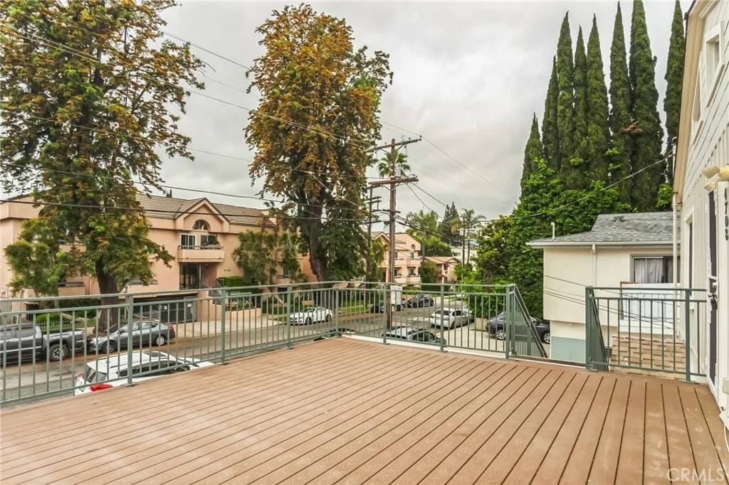 Sherman Oaks, CA 91403,4708 Orion Avenue