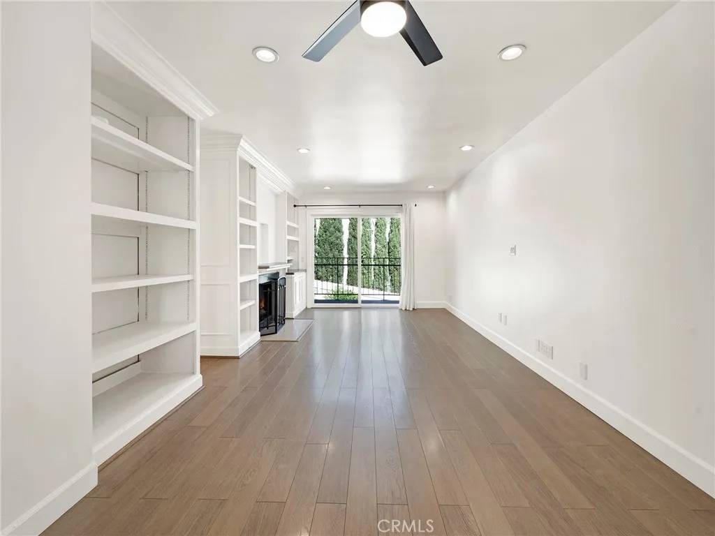 Malibu, CA 90265,6466 Cavalleri