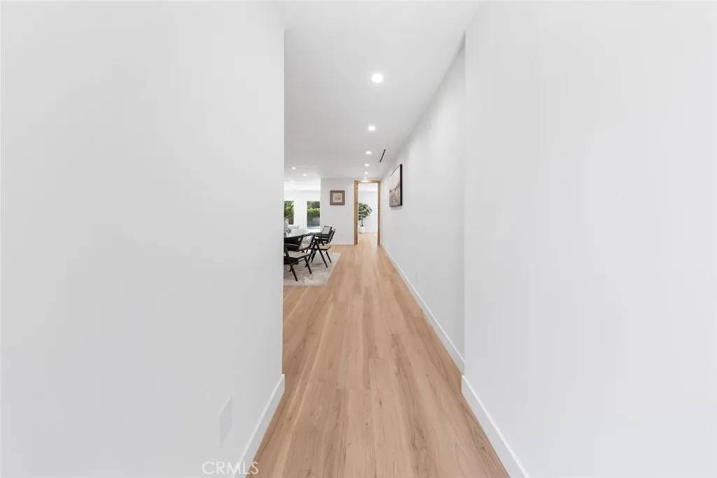 Sun Valley, CA 91352,8369 Vine Valley Drive