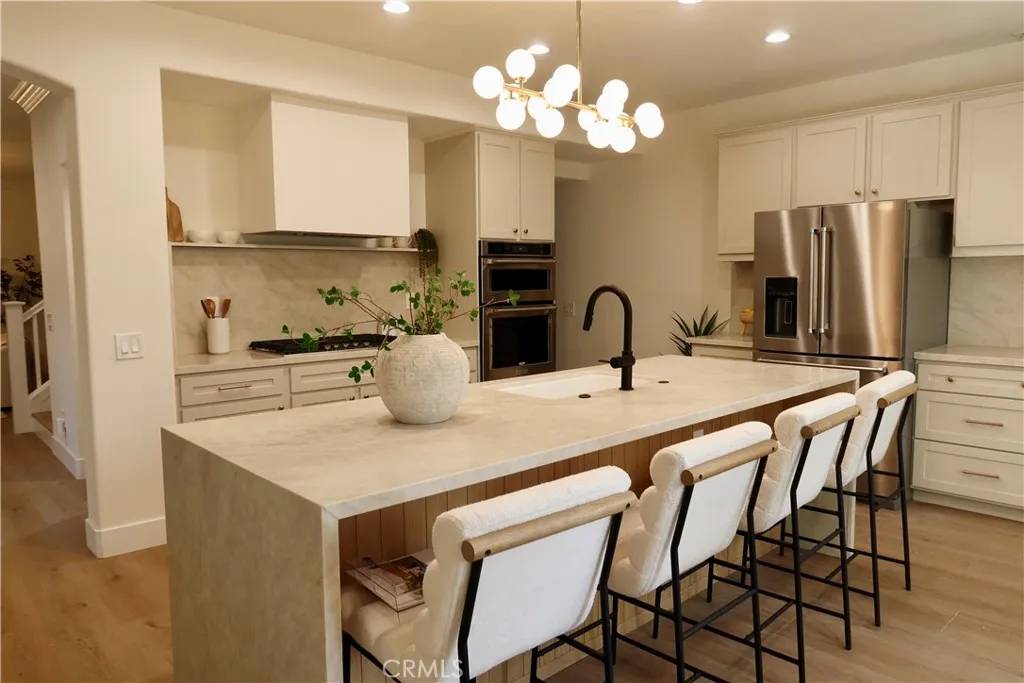 Simi Valley, CA 93065,173 Parkside Drive