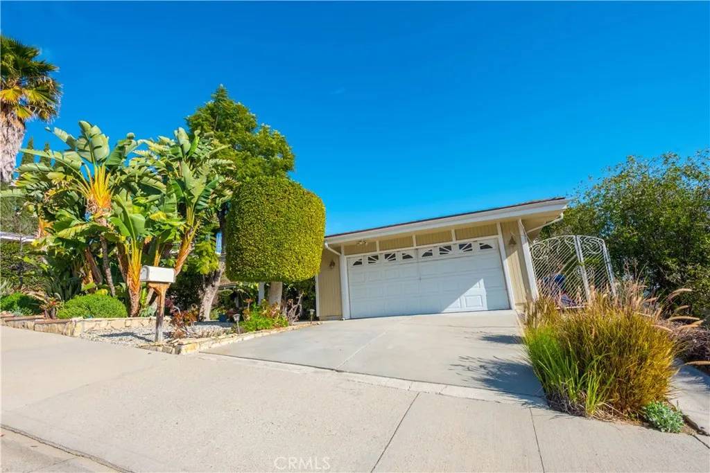 Woodland Hills, CA 91367,5974 Maury Avenue