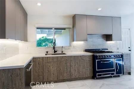 Encino, CA 91436,3445 Caribeth Drive