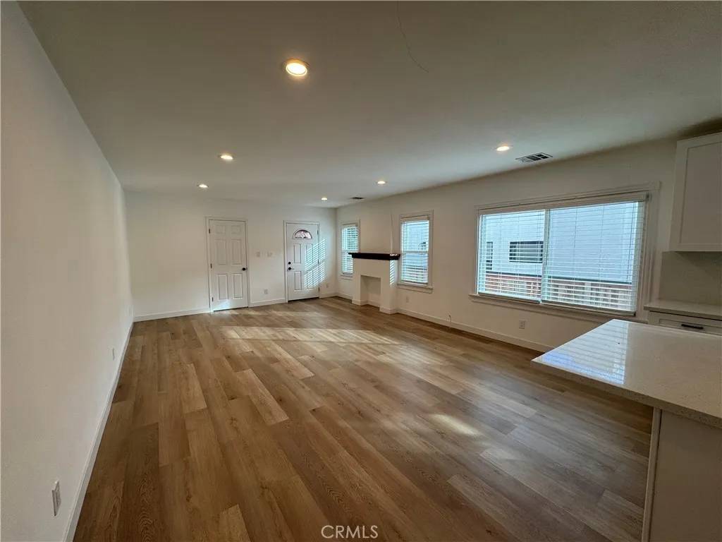 West Hollywood, CA 90046,1215 N Vista