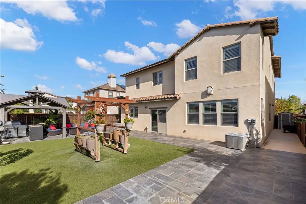 Ventura, CA 93004,375 Myrtle