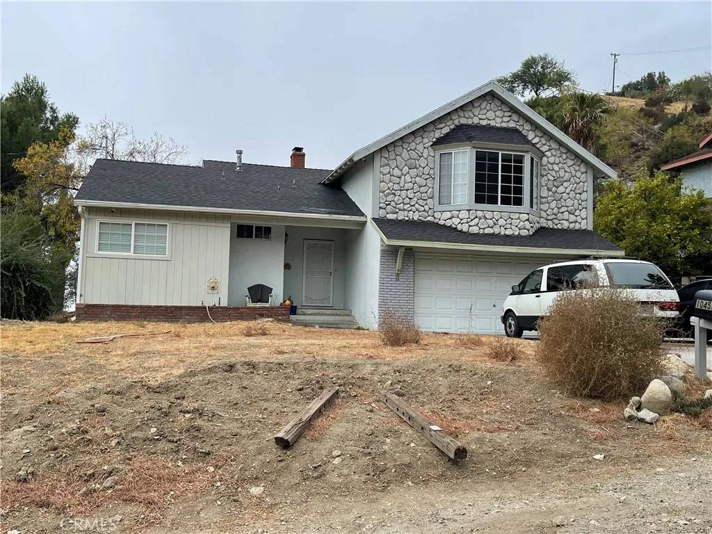 Tujunga, CA 91042,10459 Haines Canyon Avenue
