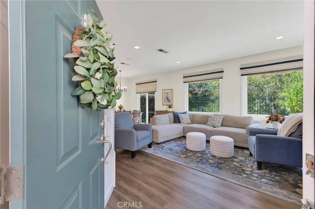 Simi Valley, CA 93065,545 Yarrow Drive