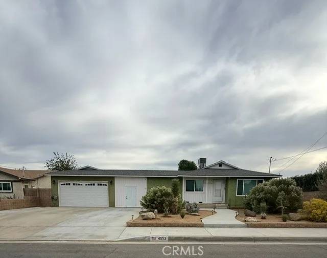 Lancaster, CA 93536,4552 W Avenue L12