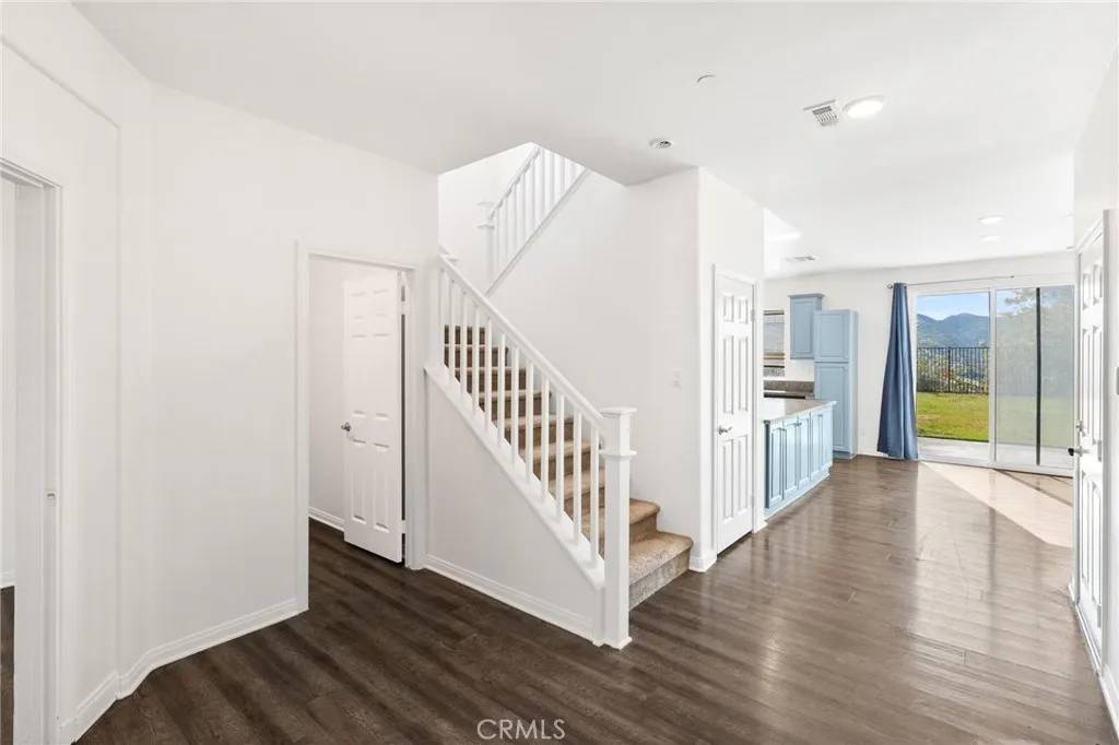 Riverside, CA 92507,20765 Barn Road