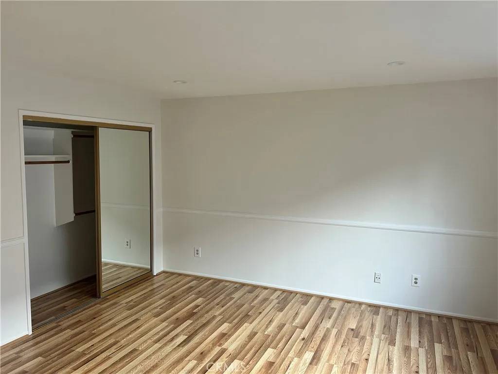 Sherman Oaks, CA 91423,13112 Moorpark #2