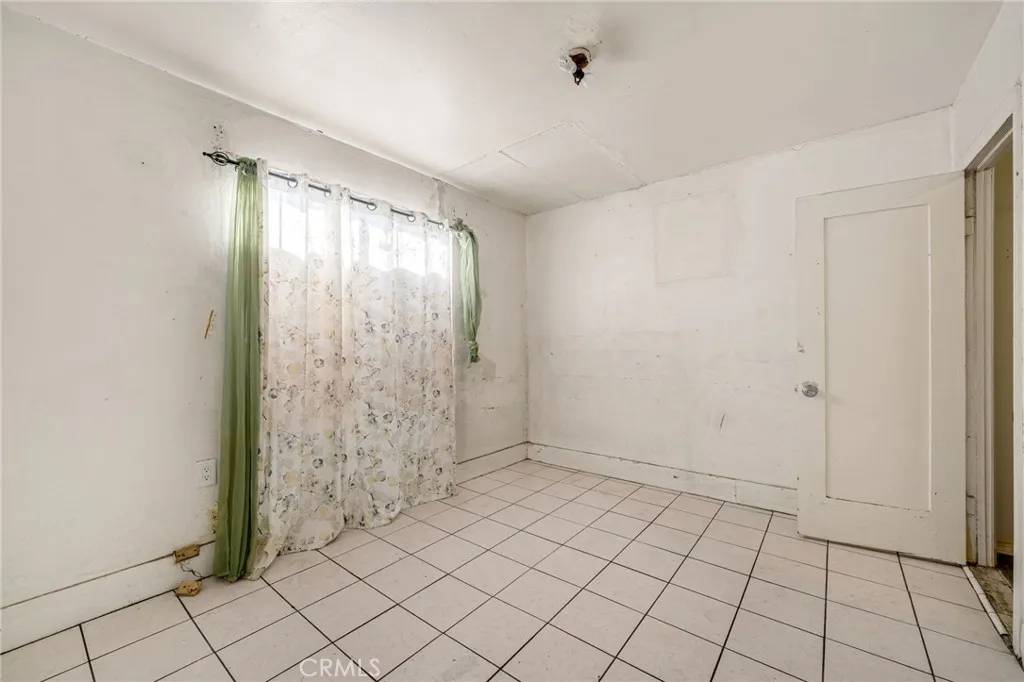 Los Angeles, CA 90063,3923 Eagle