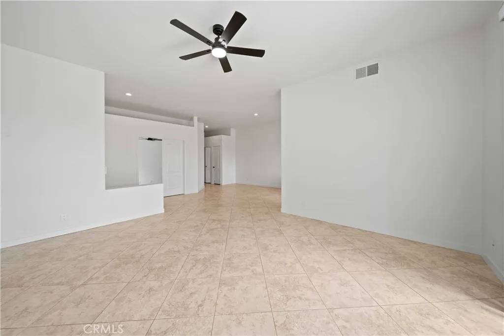 Rancho Mirage, CA 92270,22 Oak Tree