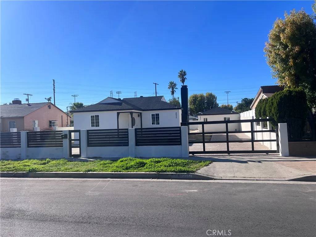 North Hollywood, CA 91605,8035 Wilkinson