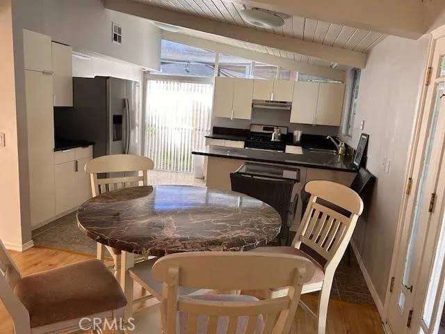 Woodland Hills, CA 91364,22839 Epsilon