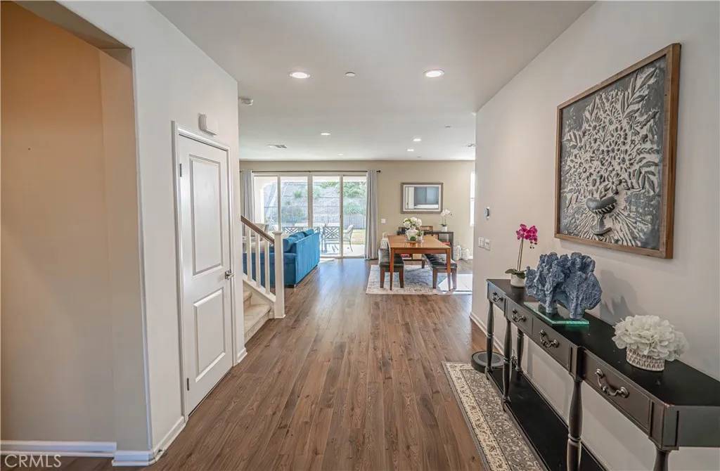 Canyon Country, CA 91387,18642 Cedar Crest Drive