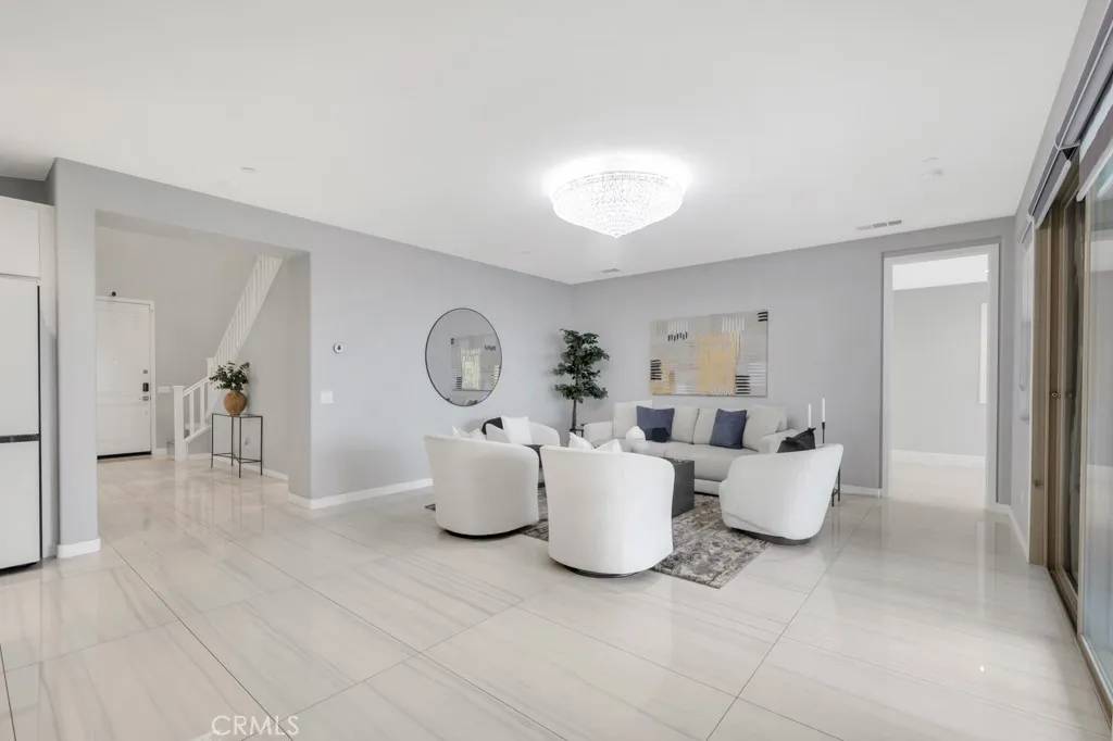 Canyon Country, CA 91350,18348 Cachet