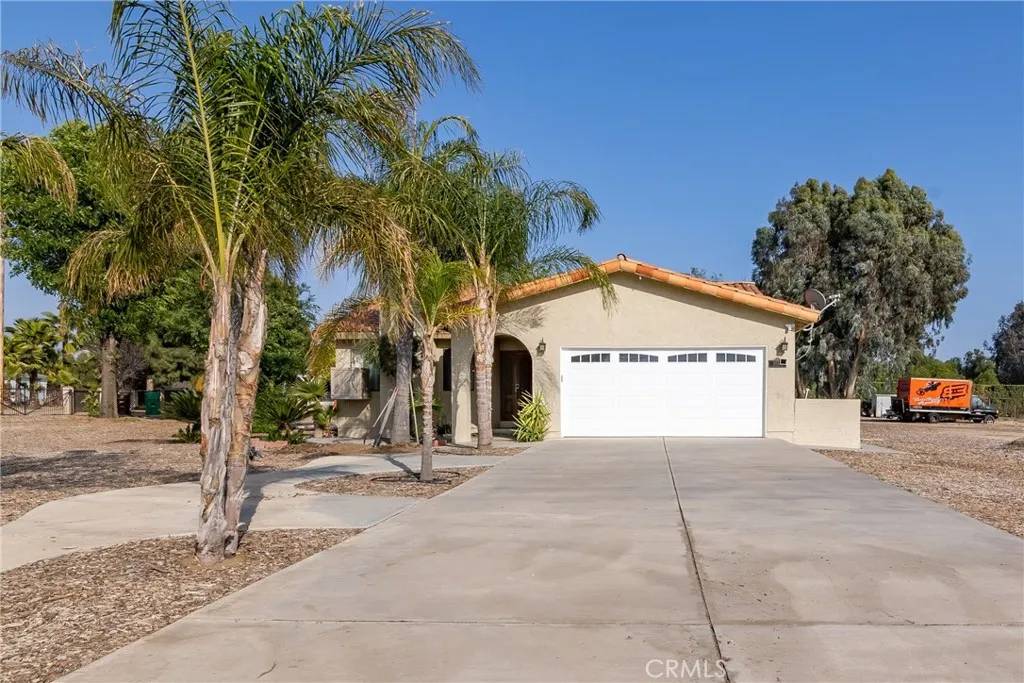 Nuevo/lakeview, CA 92567,30321 Lakeview Avenue