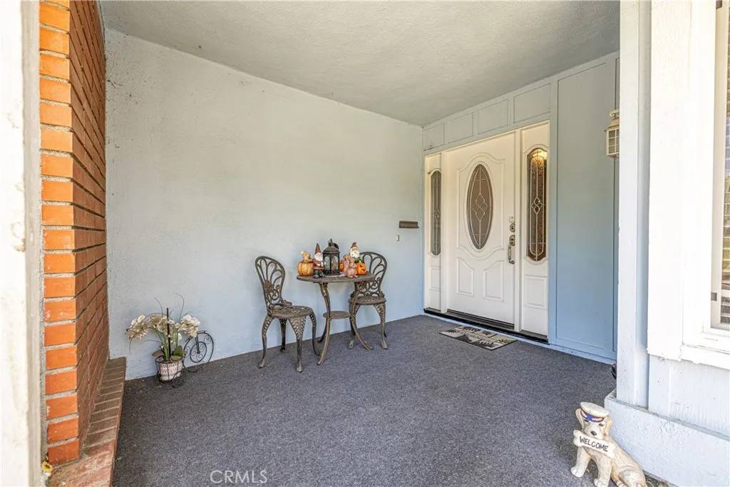 Newhall, CA 91321,26440 Oak Highland Drive