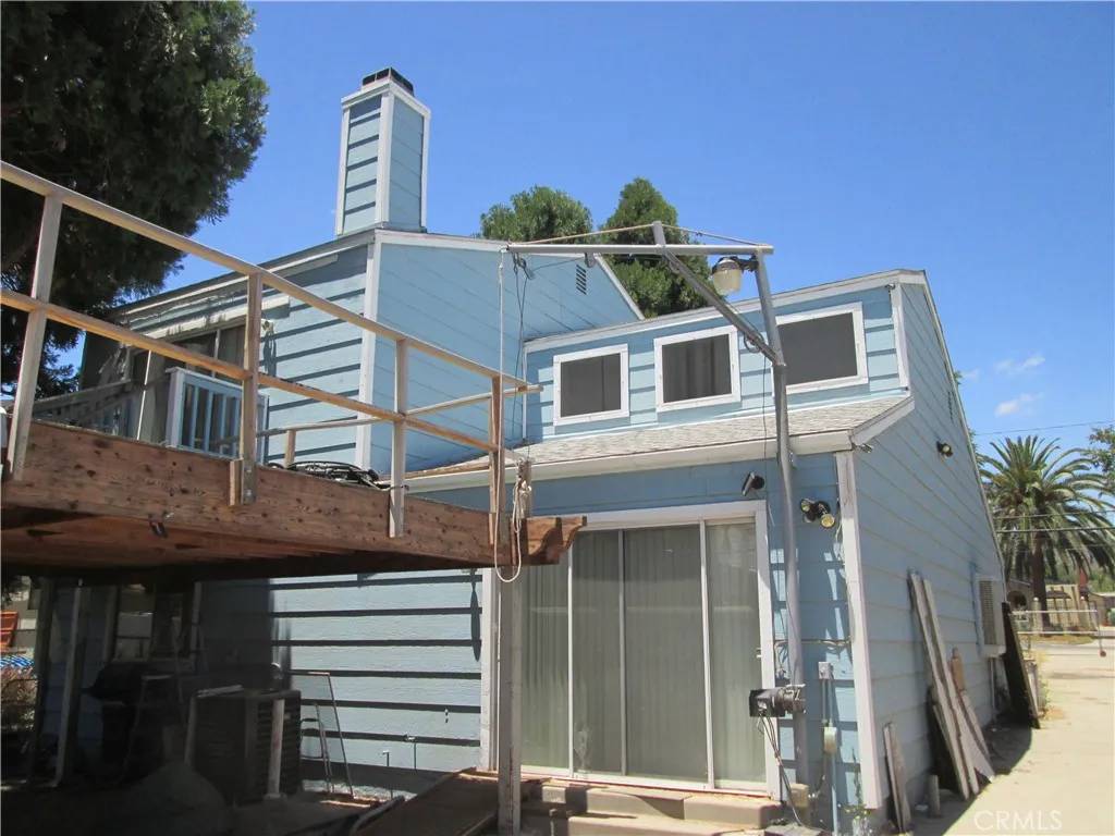 Lake Elsinore, CA 92530,33056 Washington Street