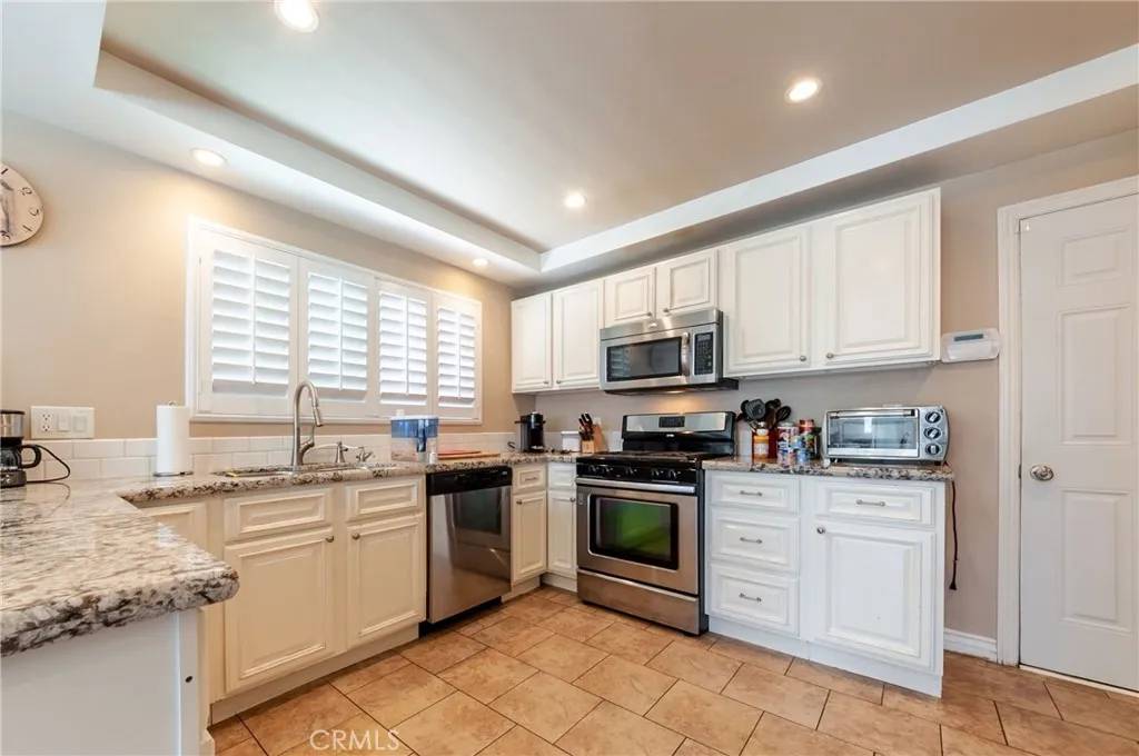 West Hills, CA 91304,7650 Faust Avenue